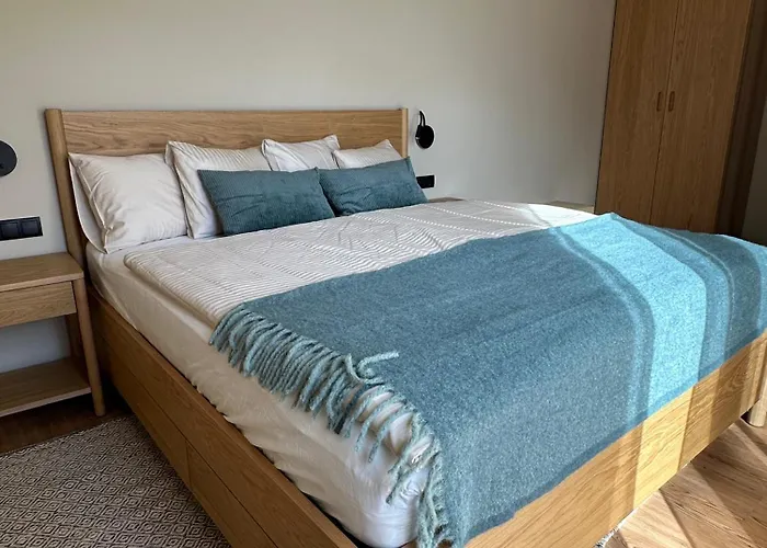 Weinquartier - Weinrebenblick Kleindienst 住宿加早餐酒店 *