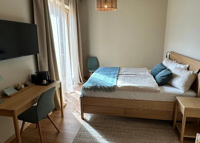 Weinquartier - Weinrebenblick Kleindienst *